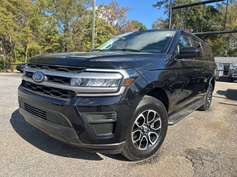 2023 Ford Expedition XLT's photo