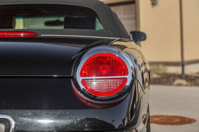 2002 Ford Thunderbird Deluxe