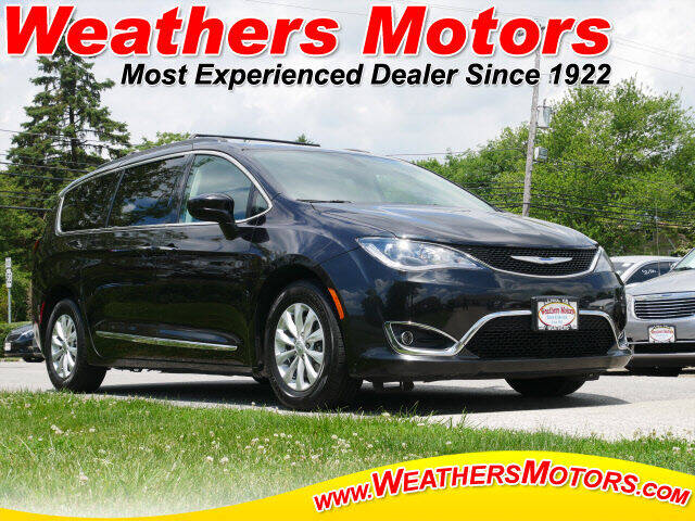 2017 Chrysler Pacifica Touring-L