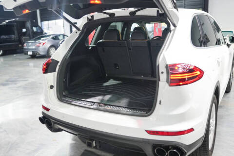 2016 Porsche Cayenne