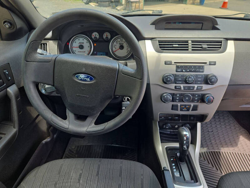 2009 Ford Focus SE