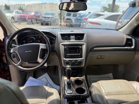 2016 GMC Acadia Denali