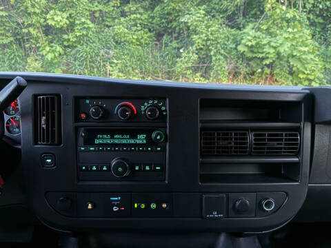 2020 Chevrolet Express 2500