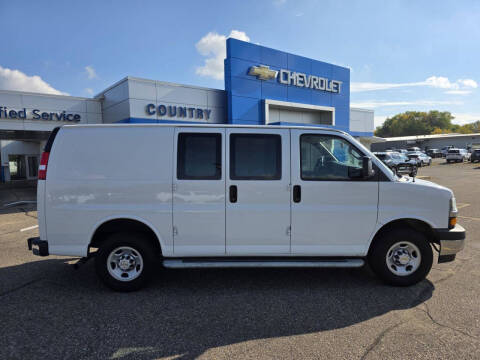 2023 Chevrolet Express 2500
