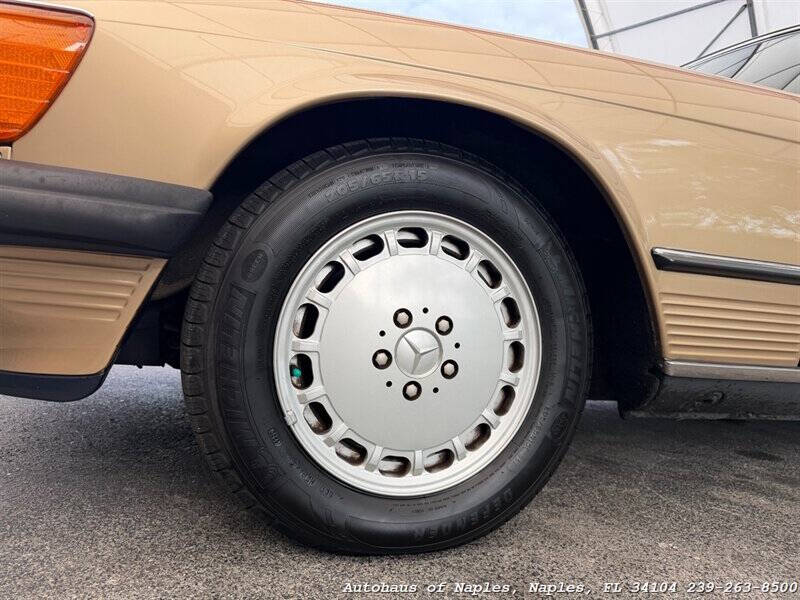 1988 Mercedes-Benz 560-Class 560 SL