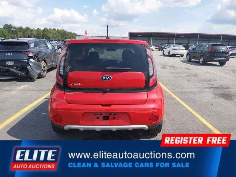 2019 Kia Soul +