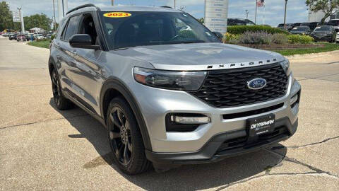 2023 Ford Explorer ST-Line