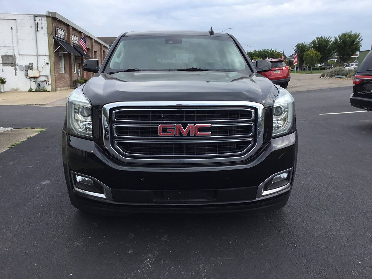 2018 GMC Yukon XL for sale at Smiley Vehicle Group in Lebanon, OH