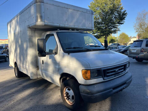 2006 Ford E-Series E-450 SD
