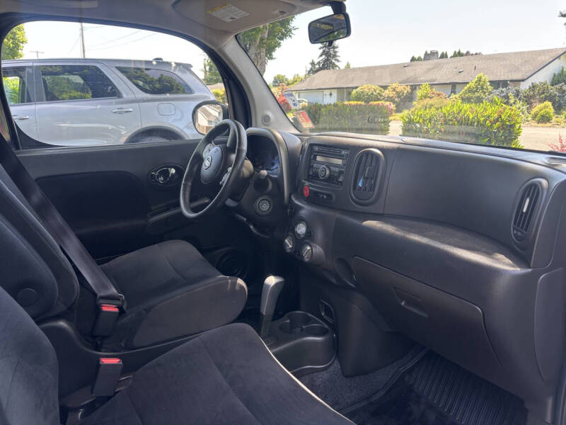 2013 Nissan cube