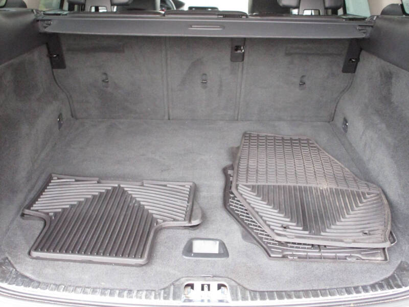 2016 Volvo XC60 T5 Drive-E Premier