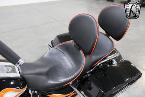 2000 HD FLHRCI / Road King Classic