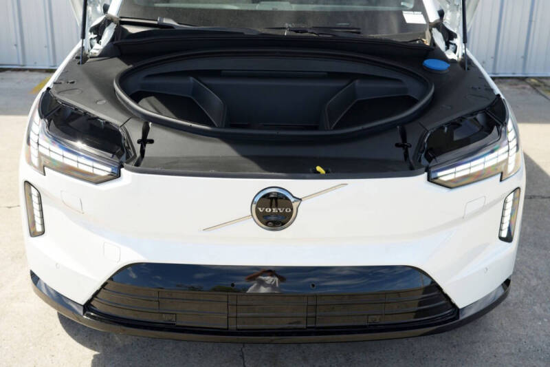 2025 Volvo EX90 Twin Performance Plus 7P