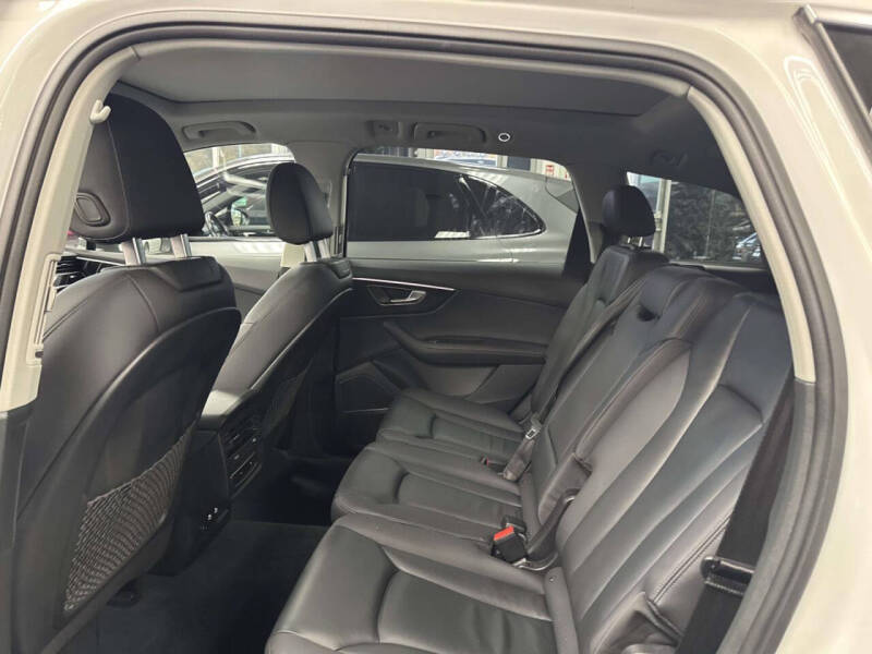 2024 Audi Q7 quattro Premium Plus 55 TFSI