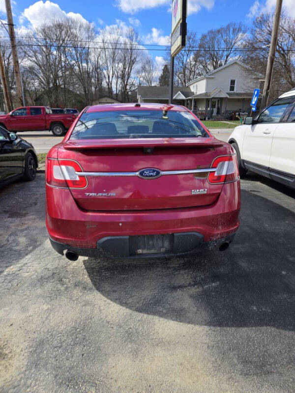 2010 Ford Taurus SHO