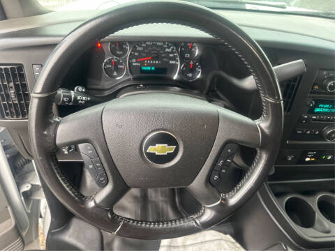 2020 Chevrolet Express 2500