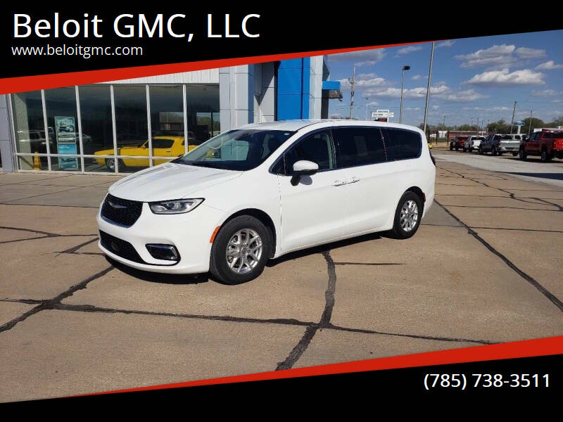 White 2023 Chrysler Pacifica Touring L Touring L 4dr Mini-Van 1