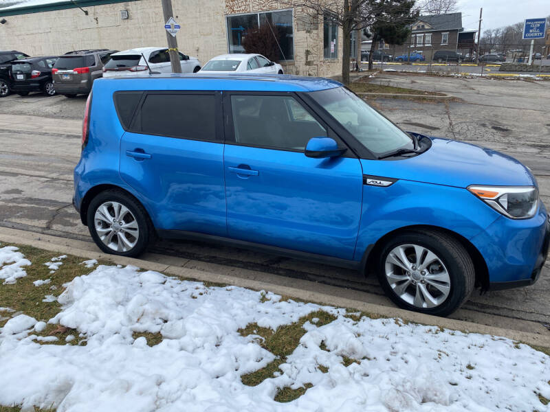 2016 Kia Soul +