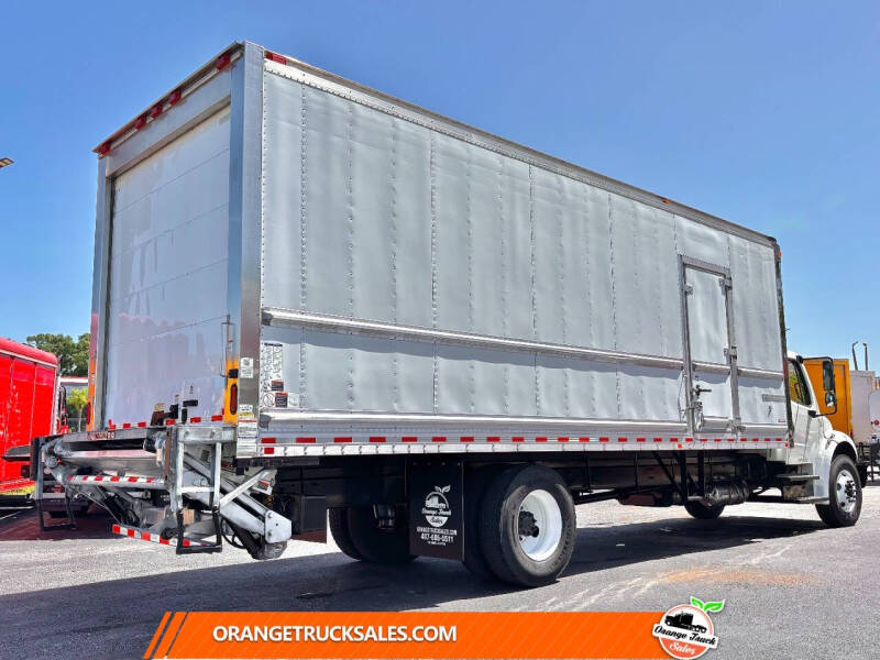 2020 Freightliner M2 106