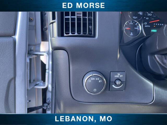 2025 Chevrolet Express LT 3500