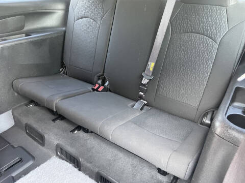 2015 GMC Acadia SLE-2