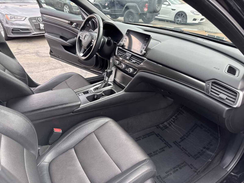 2019 Honda Accord Sport