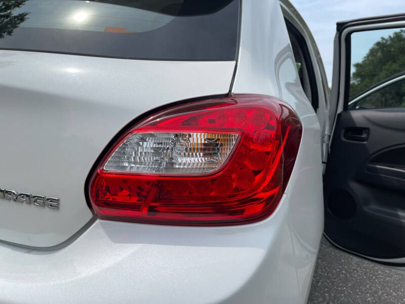 2018 Mitsubishi Mirage ES