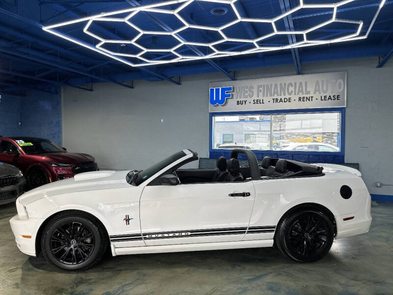 2013 Ford Mustang V6