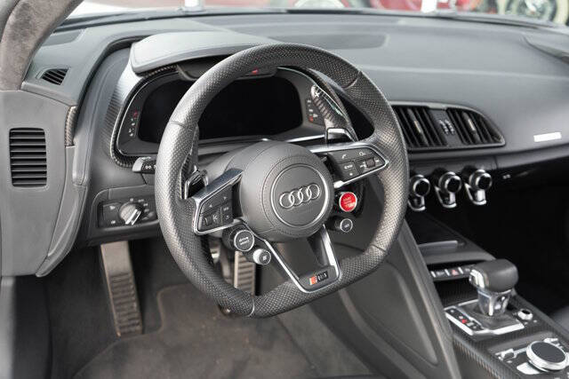 2017 Audi R8 17