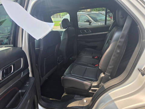 2016 Ford Explorer Sport