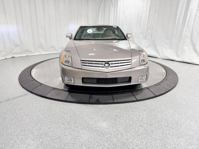 2005 Cadillac XLR