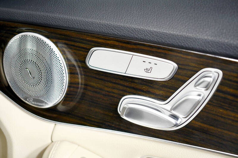 2016 Mercedes-Benz C-Class