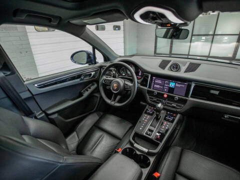 2024 Porsche Macan S