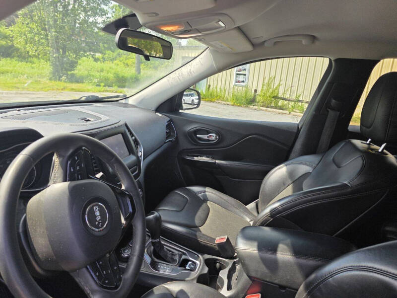 2020 Jeep Cherokee Altitude