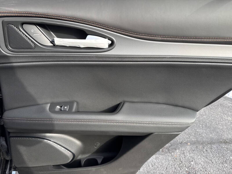 2025 Alfa Romeo Stelvio Intensa