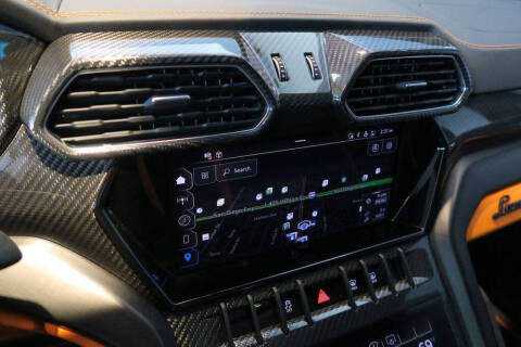 2024 Lamborghini Urus S