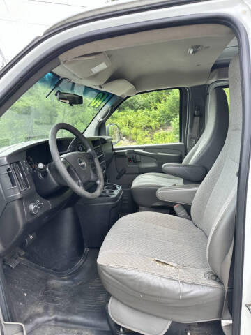2010 GMC Savana 3500