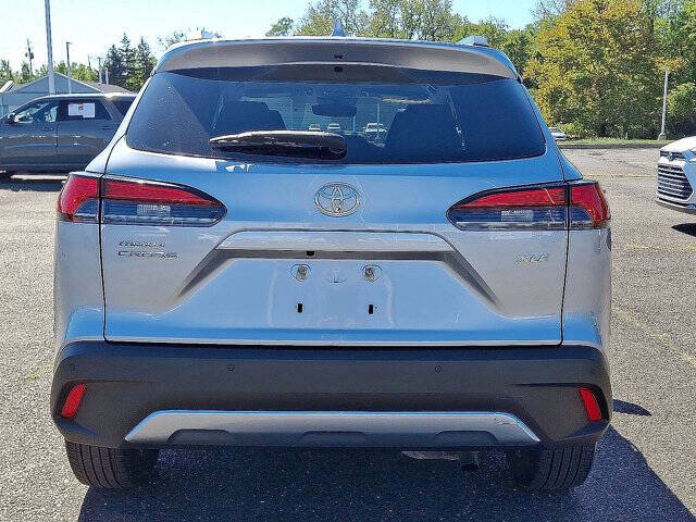 2023 Toyota Corolla Cross XLE