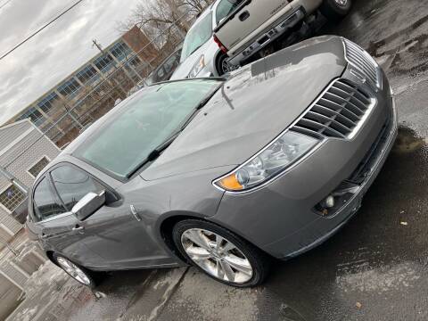 2012 Lincoln MKZ for sale at Rod's Automotive in Cincinnati OH