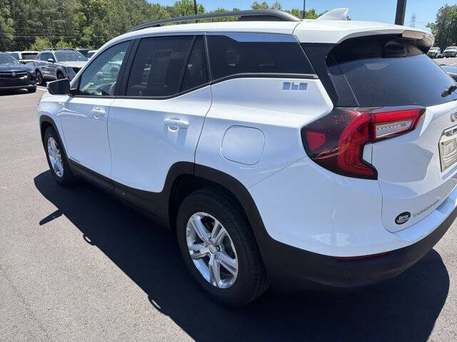 2022 GMC Terrain SLE