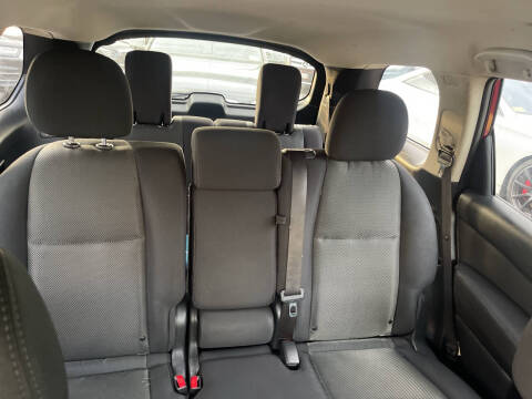 2017 Nissan Pathfinder S