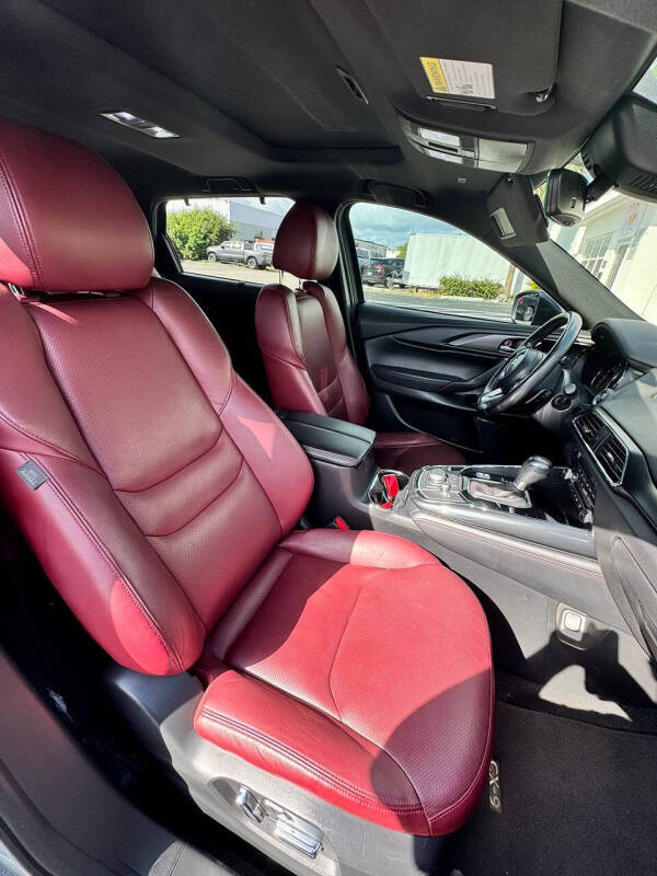 2021 Mazda CX-9 Carbon Edition