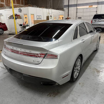 2013 Lincoln MKZ