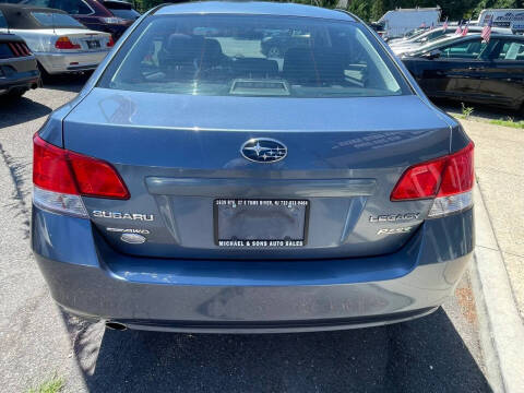 2013 Subaru Legacy 2.5i Premium