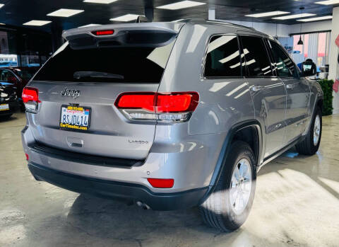 2020 Jeep Grand Cherokee Laredo E