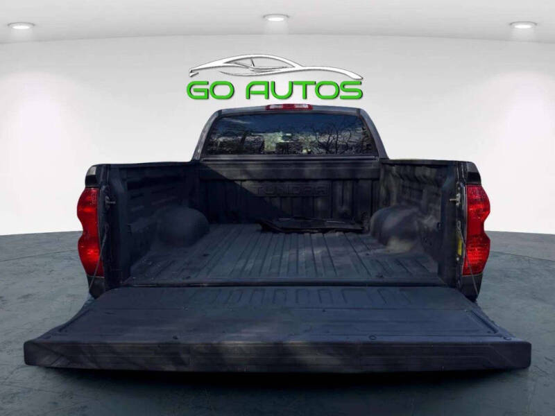 2017 Toyota Tundra SR5