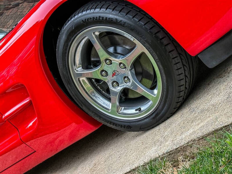 2004 Chevrolet Corvette