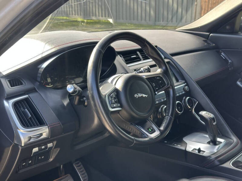 2020 Jaguar E-PACE P250 Checkered Flag Edition