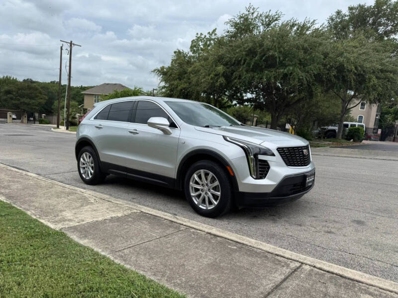 2022 Cadillac XT4 Luxury