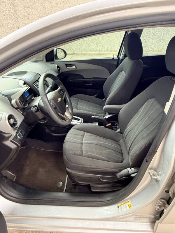 2014 Chevrolet Sonic LT Auto